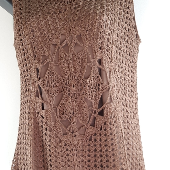 Vintage Crotchet Brown Sleeveless elegant party Top - Picture 8 of 13